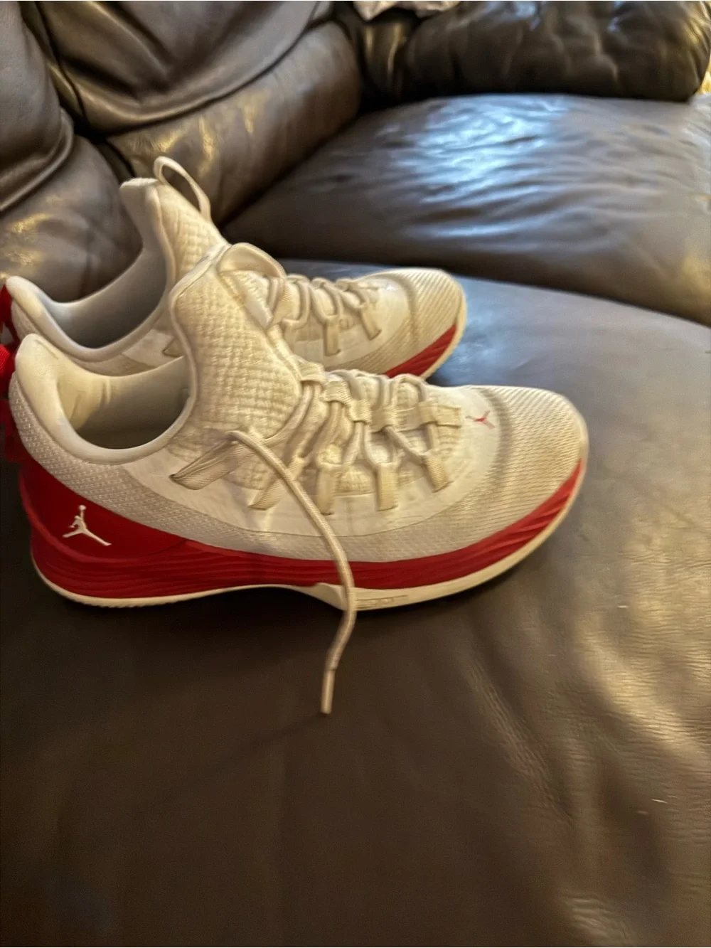 Nike red white